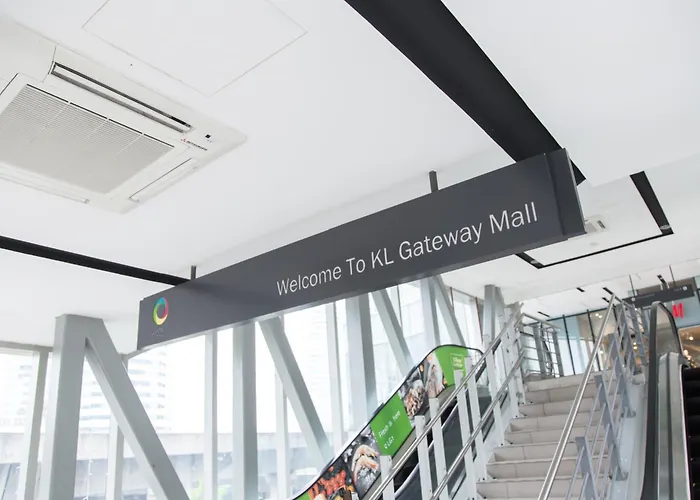Kl Gateway Bangsar By Sleepy Bear